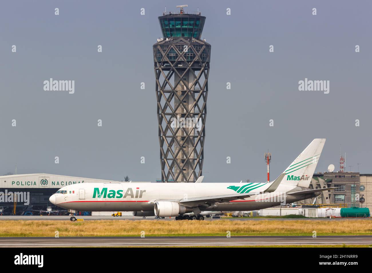 Bogota, Kolumbien - 30. Januar 2019: Flugzeug MasAir Boeing 767-300F am Bogota Airport (BOG) in Kolumbien. Boeing ist ein amerikanischer Flugzeughersteller Stockfoto