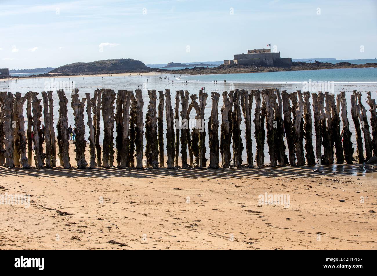 Große Wellenbrecher und Strand in Saint Malo,3000 Trunks, die Stadt zu verteidigen, von den Gezeiten, Ille-et-Vilaine, Bretagne, Frankreich Stockfoto