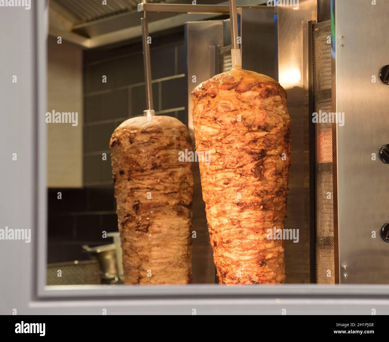 Kalbfleisch Dönerspieß | Döner, Döner Kebab, Hackfleischspieß: Das muss ...