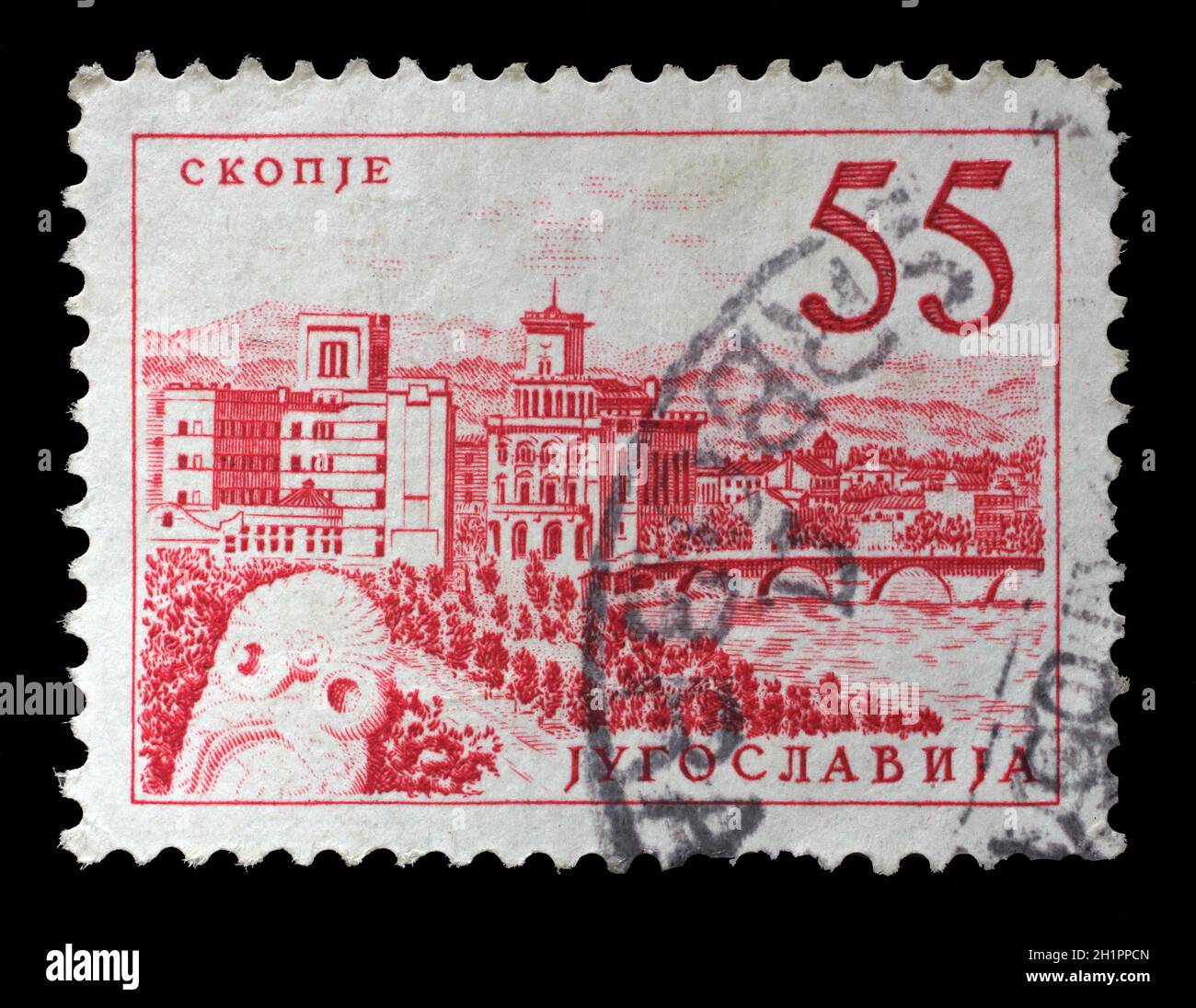 Briefmarke gedruckt in Jugoslawien zeigt eine Brücke in Skopje, mit Aufschrift "Skopje", aus der Serie "Industriellen Fortschritts" ca. 1958 Stockfoto