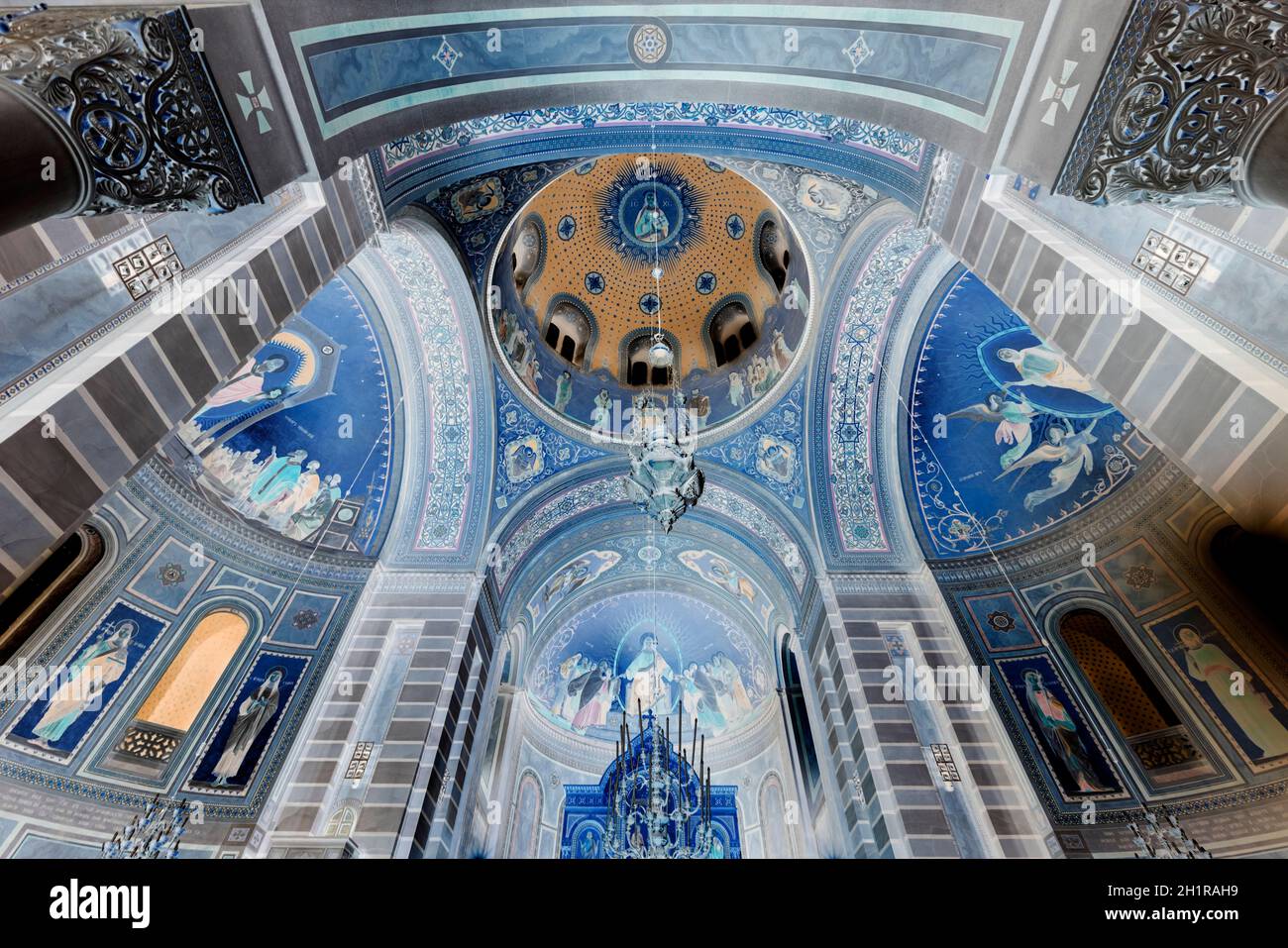 Triest, Italien. 24. Februar 2921. Innenansicht der orthodoxen Kirche von Triest Stockfoto