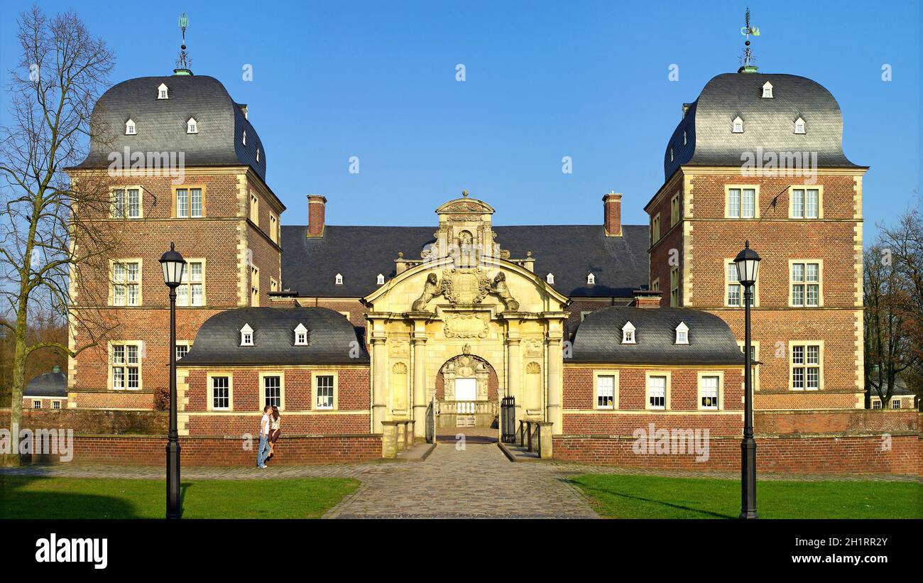 Schloss Ahaus im Münsterland - Wasserschloss in der Abendsonne Stockfoto
