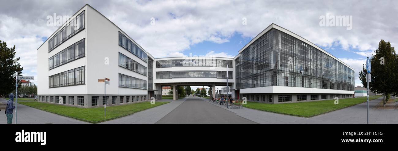 Bauhaus, erste Schule für Industriedesign. Dessau, Deutschland. Hochwertige Fotos Stockfoto