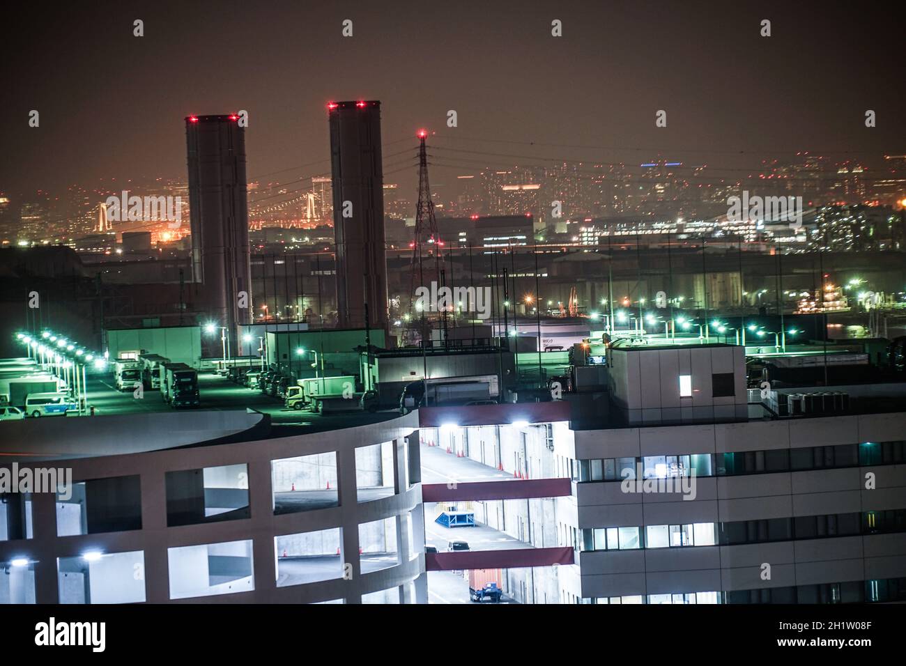 Keihin Industriegebiet, das von der Kawasaki Marien (Kawasaki City, Präfektur Kanagawa) aus zu sehen ist. Drehort: Yokohama-Stadt kanagawa prefe Stockfoto