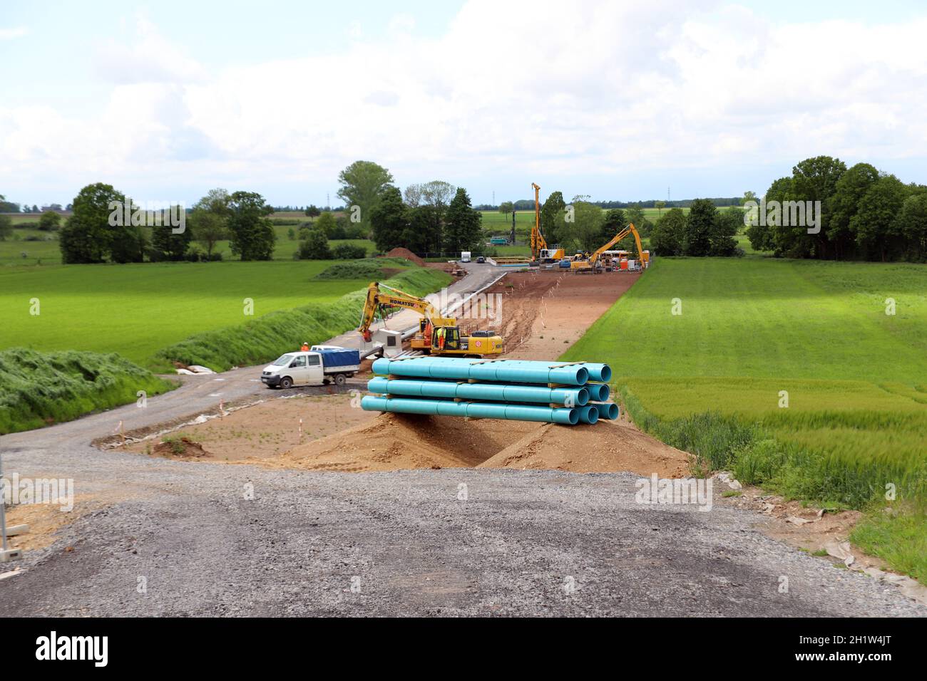 Verlegung einer neuen Gasleitung durch die Erftaue, Weilerswist, Nordrhein-Westfalen, Deutschland Stockfoto