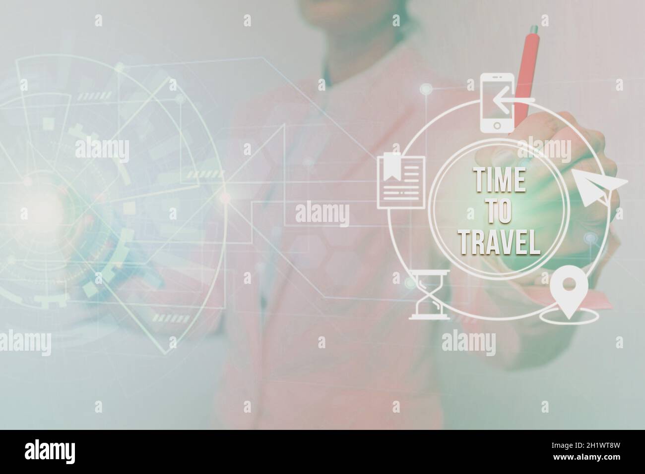 Inspiration zeigt Zeichen Time to Travel, Business Approach Collect Moments Old Ways hat keine neuen Türen geöffnet. Lassen Sie uns erkunden. Frau In Uniform Standi Stockfoto