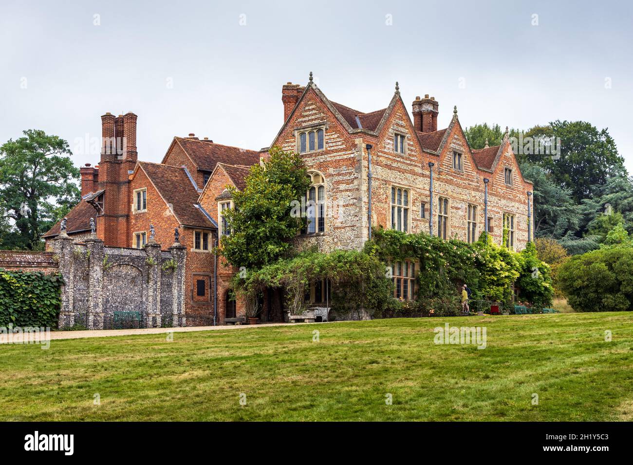 Grays Court in Oxfordshire, ein Tudor-Landhaus aus dem 16. Jahrhundert, das im Domesday Book 1086 erwähnt wurde und früher das Zuhause der Familie Brunner war. Stockfoto