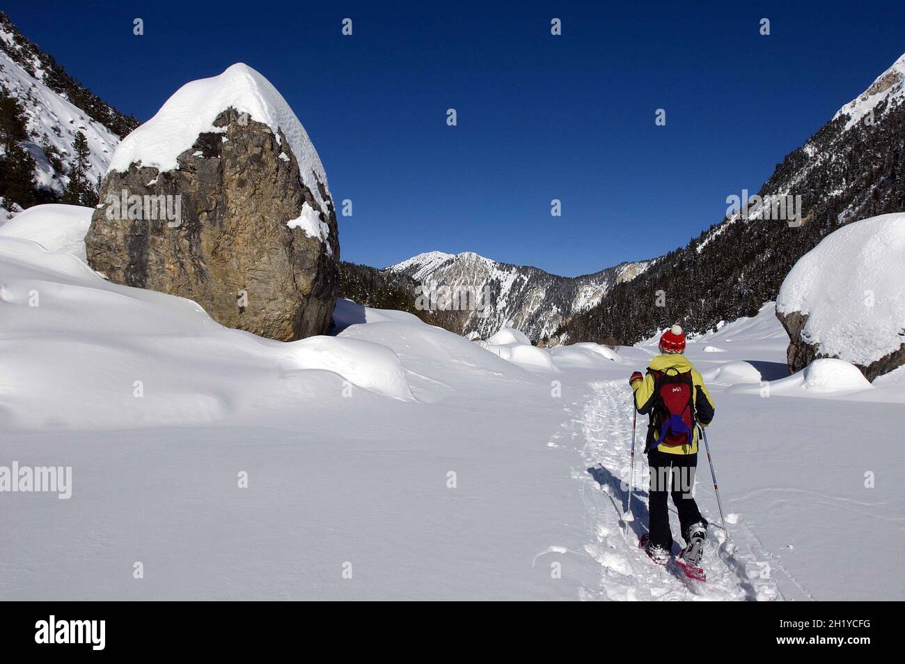 SCHNEESCHUHWANDERN, ALPEN, SAVOYEN (73), FRANKREICH Stockfoto