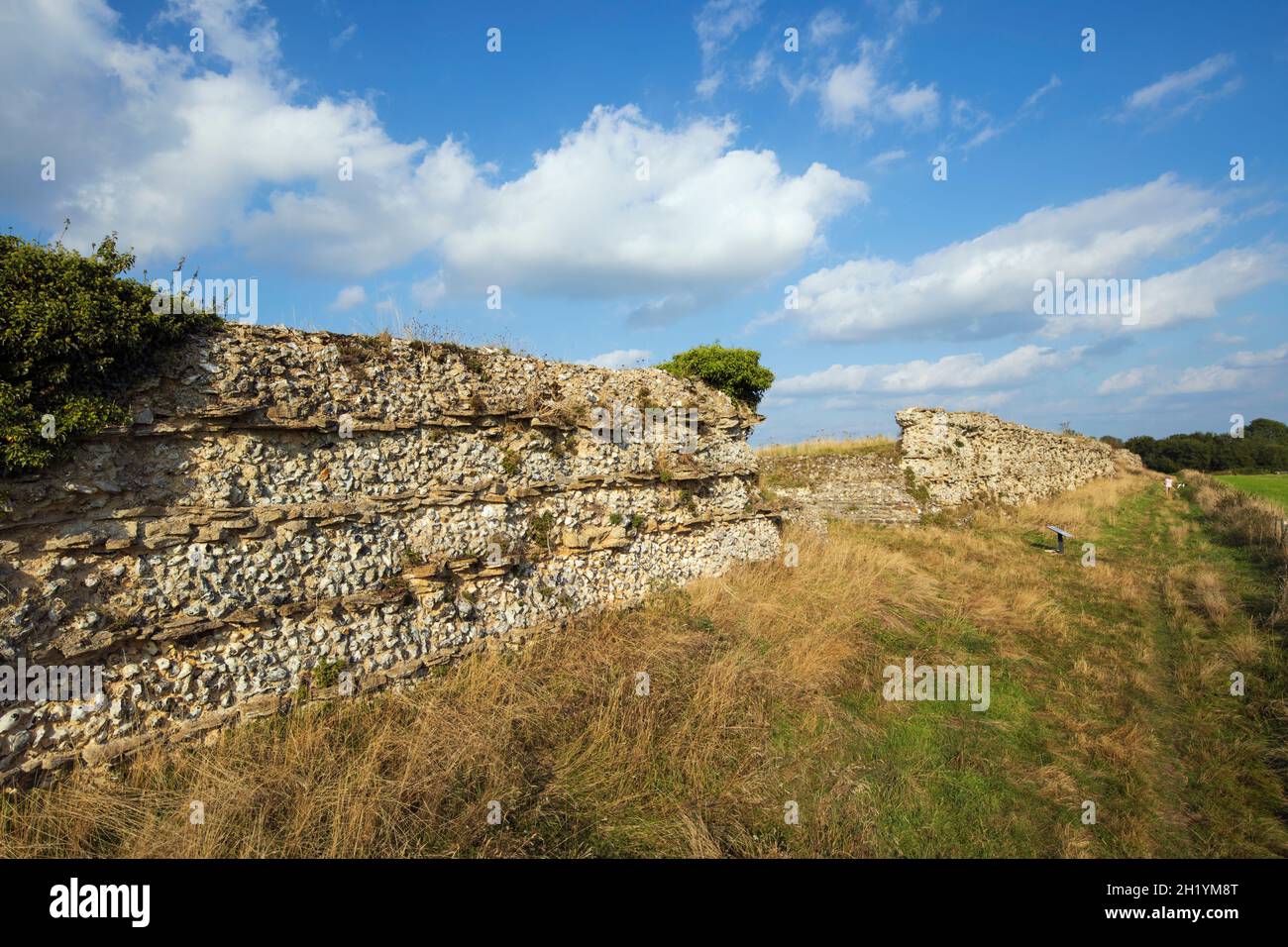 Überreste der römischen Stadtmauer, Silchester, Hampshire, England, Vereinigtes Königreich, Europa Stockfoto