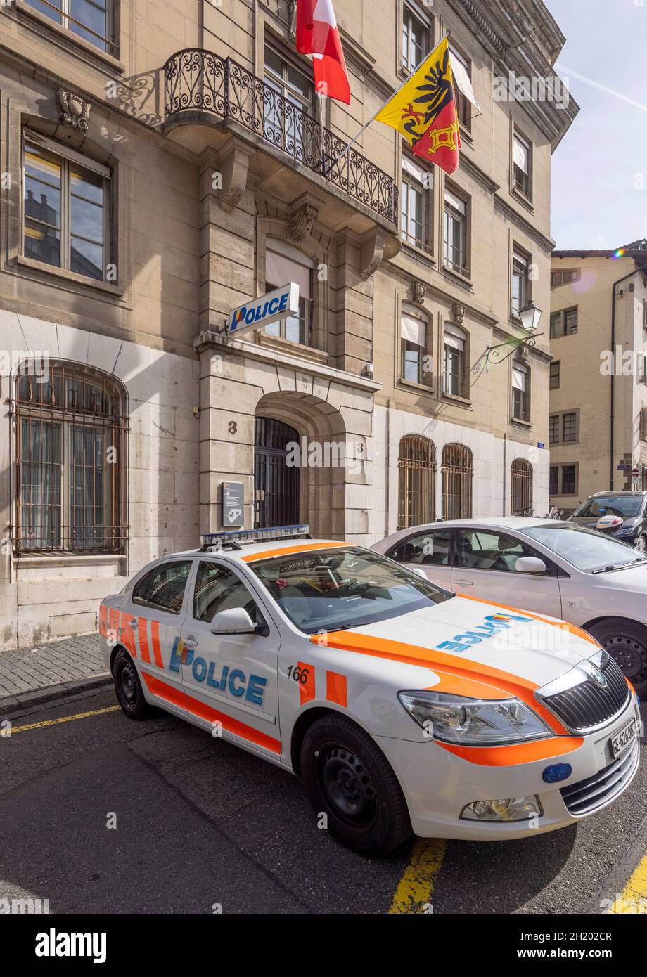 Switzerland Police Car Stockfotos und -bilder Kaufen - Alamy