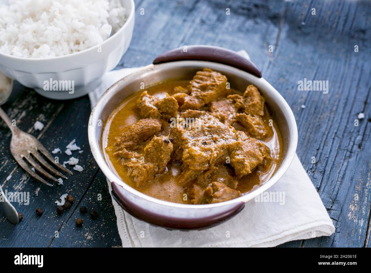 Lammkarree mit Reis (Indien) Stockfoto