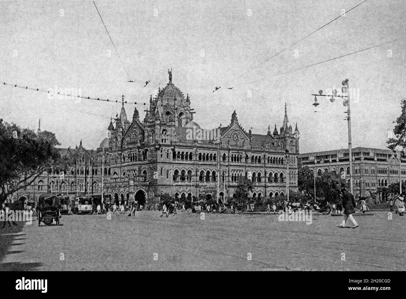 Altes altes Foto des Weltkulturerbes Victoria Terminus Bombay-jetzt Mumbai Maharashtra-Indien Stockfoto