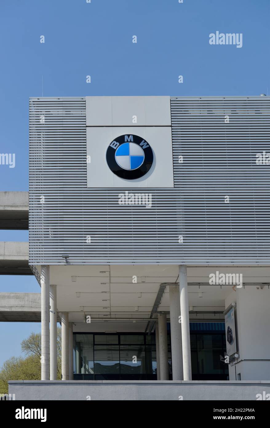 BMW Berlin Niederlassung, Kaiserdamm, Westend, Charlottenburg, Berlin, Deutschland Stockfoto