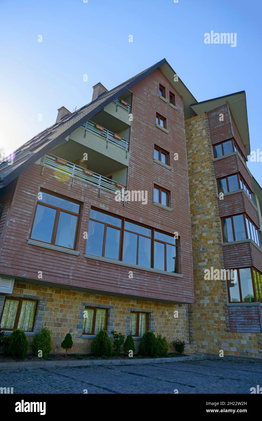 Hotel Dardha, Dardha, Skigebiet, Gramoz Mountains, Korca District, Korca, Albanien Stockfoto