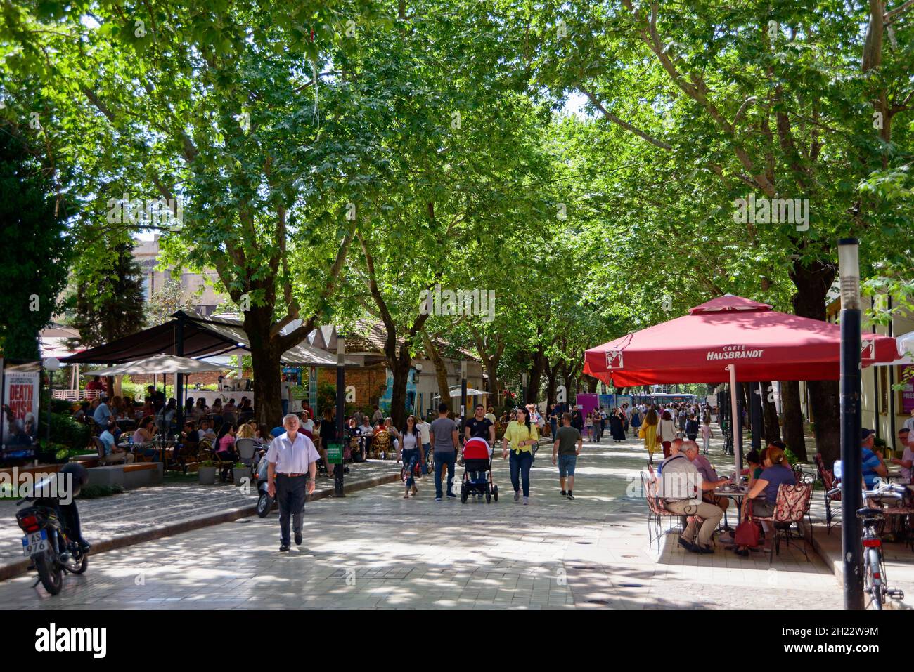 Fußgängerzone Murat Toptani, Stadtzentrum, Tirana, Albanien Stockfoto