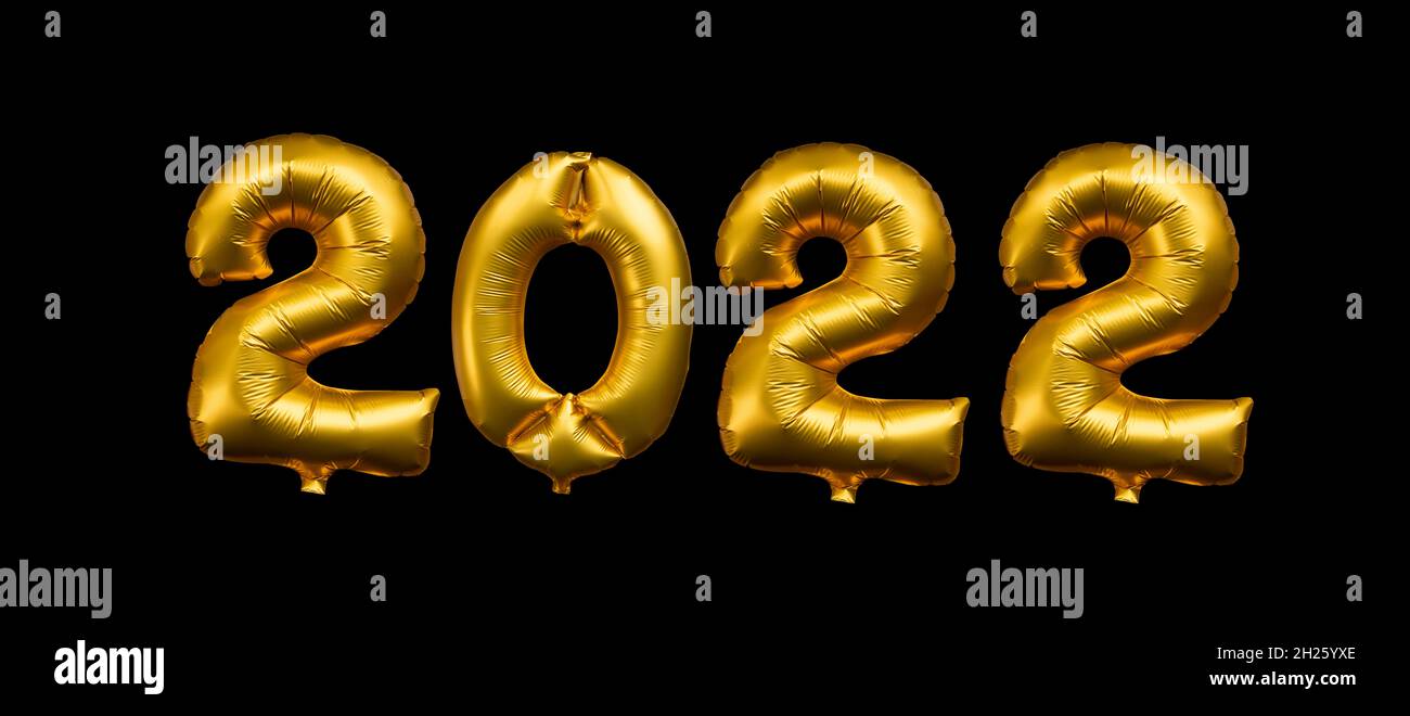 2022 geschrieben mit goldenen Ballons isoliert auf schwarzem Hintergrund, Neujahr Party Web Banner Stockfoto