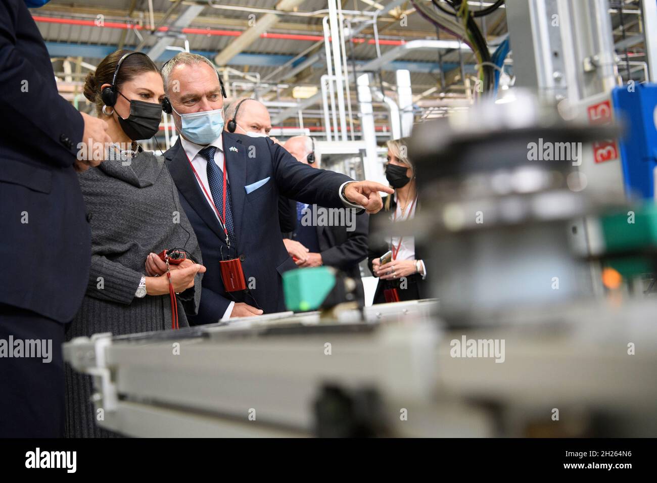 Kronprinzessin Victoria in der Fiat-Fabrik in Turin, Italien, am 20. Oktober 2021. Das Kronprinzessin-Paar ist mit einer schwedischen Handelsdelegation auf einem dreitägigen Besuch in Italien. Foto: Henrik Montgomery / TT-Code 10060 Stockfoto