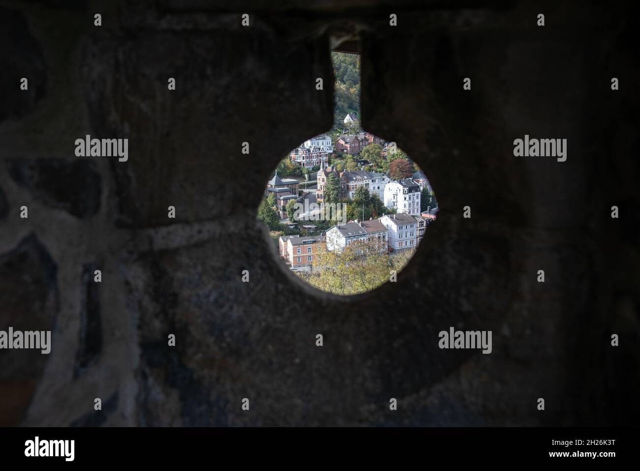 Schloss Altena auf dem Hügel Stockfoto