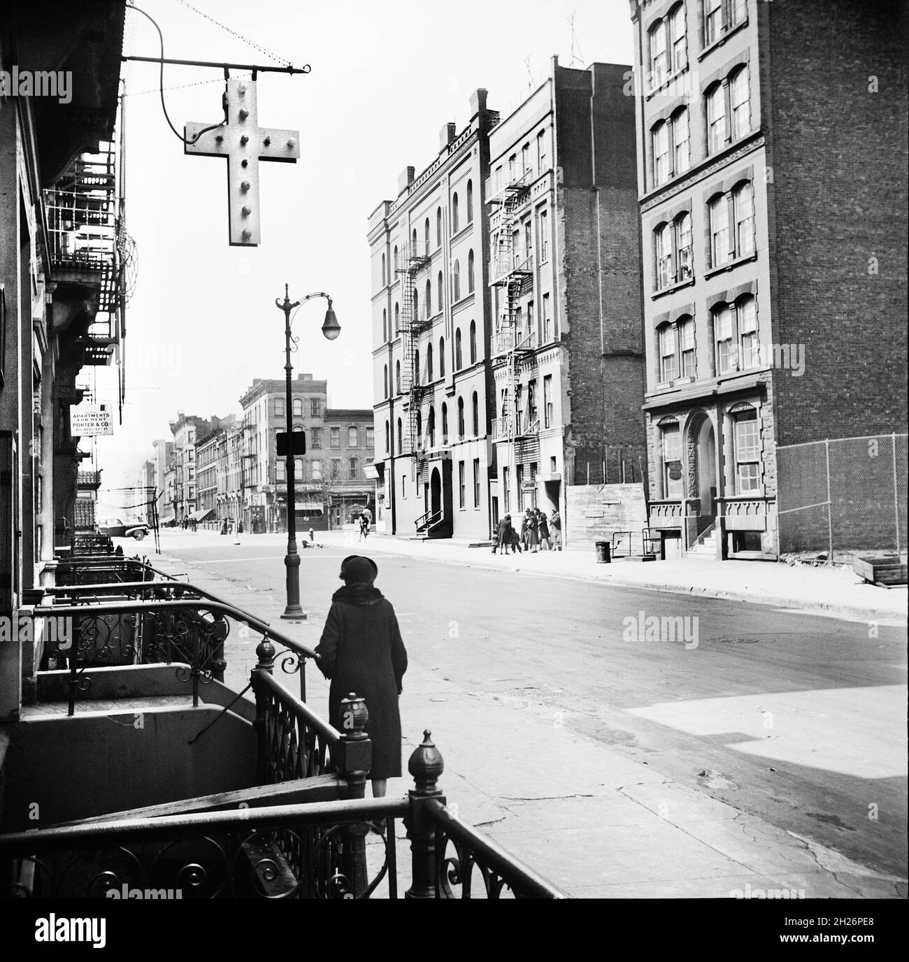 Straßenszene, Harlem, New York City, New York, USA, Gordon Parks, U.S. Office of war Information, Mai 1943 Stockfoto