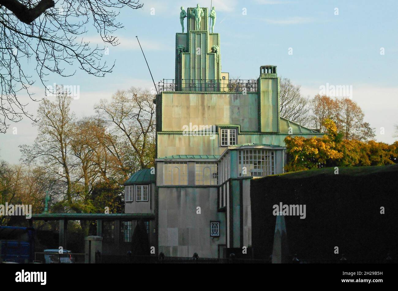 Das Palais Stoclet in Brüssel, vom Wiener Jugendstil-Künstler Josef Hoffmann geplant - The Stoclet Palace in Brussels, designed by the Wiener Art No Stockfoto