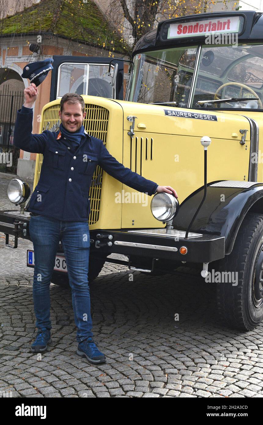 Historischer Saurer-Postbus in Steyr, Österreich, Europa - Historischer Saurer Postbus in Steyr, Österreich, Europa Stockfoto