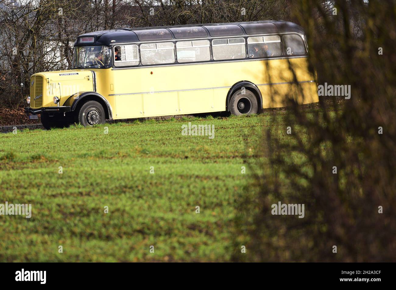 Historischer Saurer-Postbus in Steyr, Österreich, Europa - Historischer Saurer Postbus in Steyr, Österreich, Europa Stockfoto