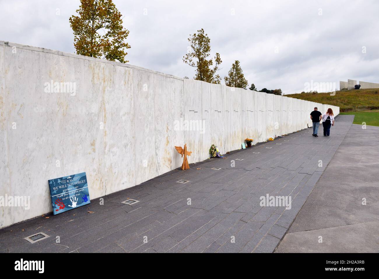 Shanksville, Pennsylvania, USA. Die Namensmauer am National Memorial von Flight 93. Stockfoto