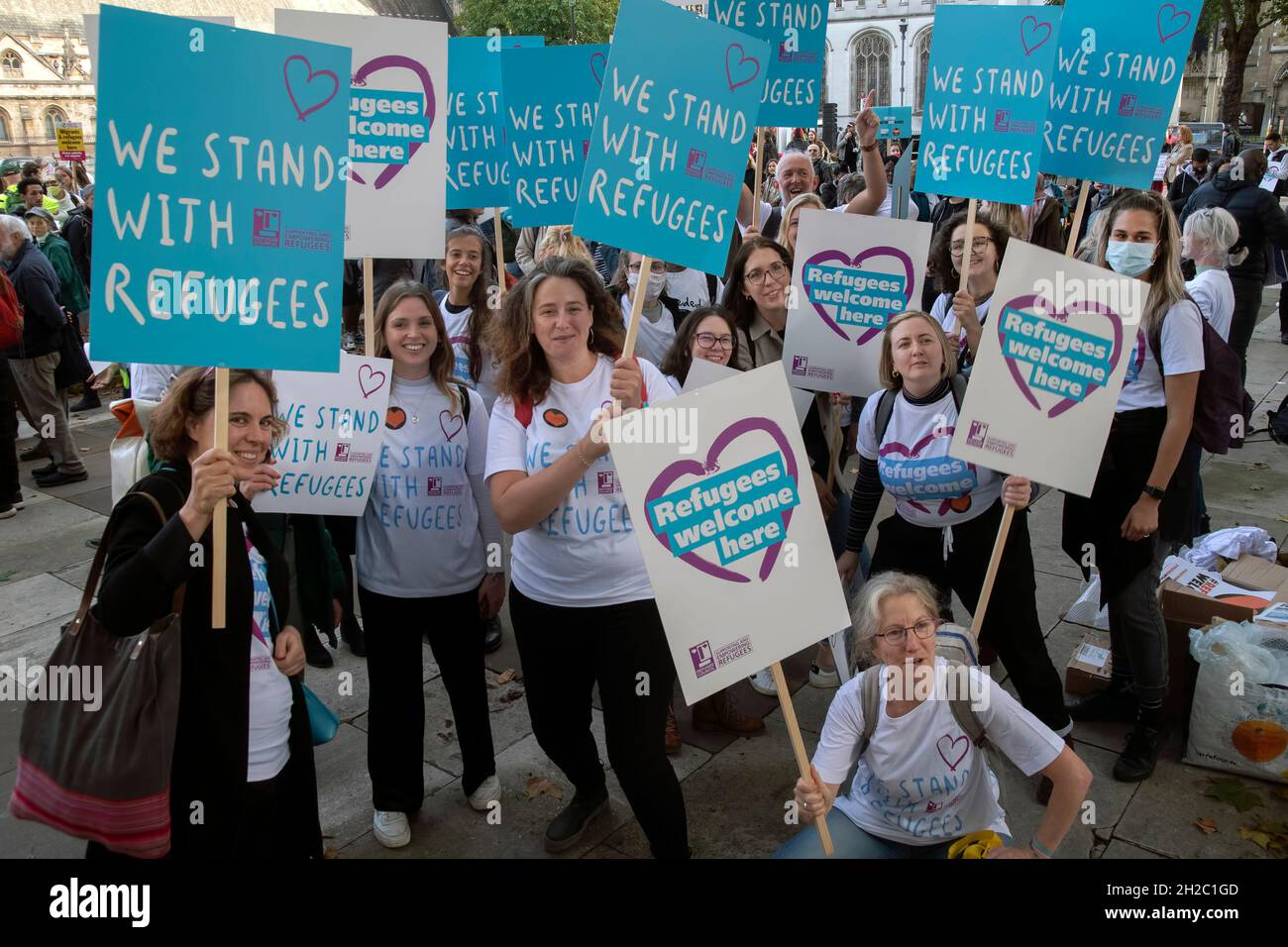 Refugees Welcome Rally Against as the Government proceses Anti-Refugee Bill through Parliament-London-20- 10-2021 Stockfoto