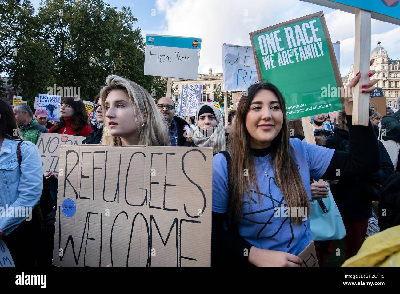 Refugees Welcome Rally Against as the Government proceses Anti-Refugee Bill through Parliament-London-20- 10-2021 Stockfoto