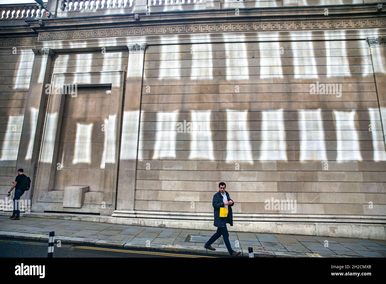 Bild zeigt: Nachrufe an der Mauer der Bank of England in der City of London Bild von Gavin Rodgers/ Pixel8000 Stockfoto