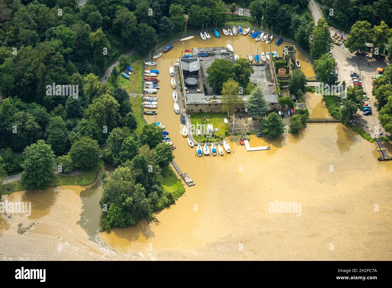 Luftaufnahme, Ruhrflut, Hochwasser, Haus Scheppen, Heisingen, Essen, Ruhrgebiet, Nordrhein-Westfalen, Deutschland, Luftbild, Ruhrhochwasser, Übersc Stockfoto