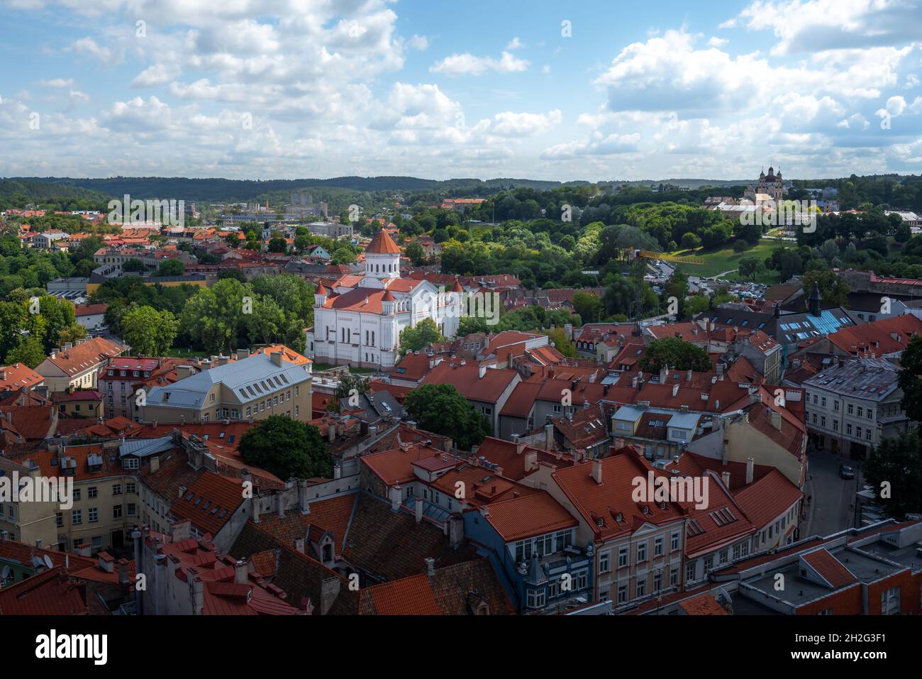 Luftaufnahme von Vilnius mit der orthodoxen Kathedrale der Gottesmutter - Vilnius, Litauen Stockfoto