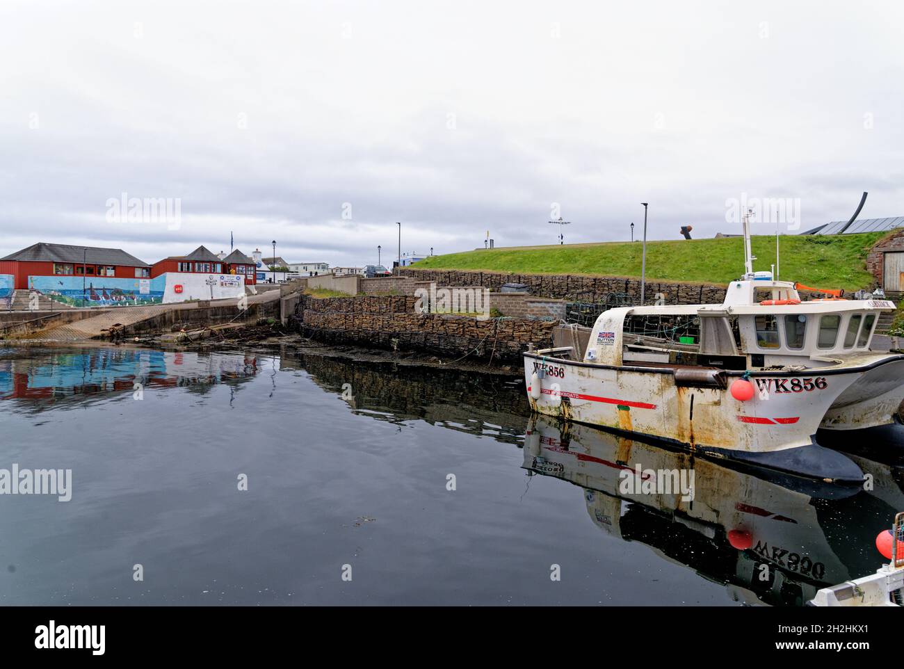 Der Hafen - John O'Groats, Caithness, Highland Region, Schottland, Vereinigtes Königreich - 18. Juli 2021 Stockfoto