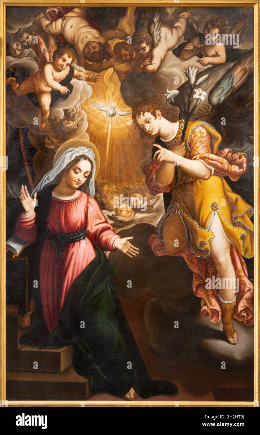 ROM, ITALIEN - 1. SEPTEMBER 2021: Das Gemälde der Verkündigung in der Kirche Santa Maria in Monserrato von Francesco Nappi (1624 - 1626). Stockfoto