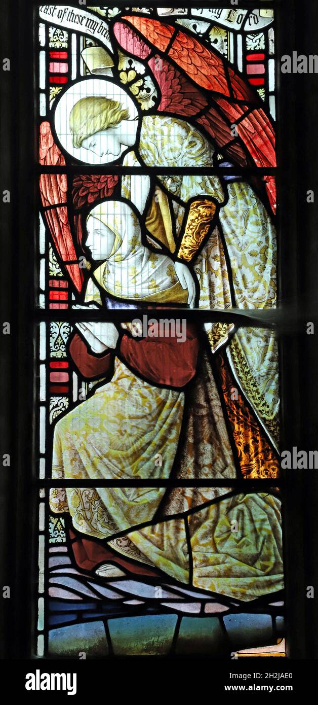 Ein Buntglasfenster, das die Wiederkunft darstellt; Eine Frau wird Jesus von einem Engel, der St. Peter's Church, Dunchurch, Warwickshire, geholfen Stockfoto