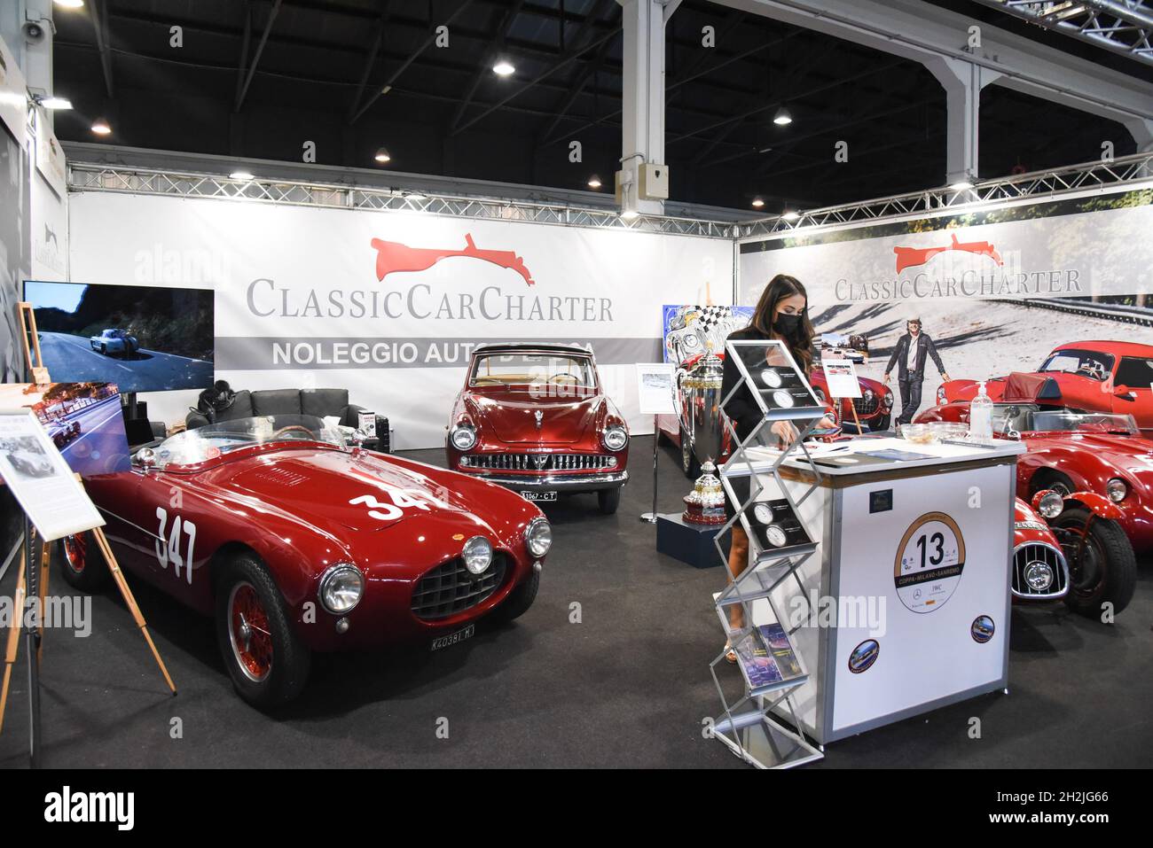 Padua, Italien. Oktober 2021. Inaugurazione Auto e Moto d'Epoca durante Inaugurazione Auto e Moto d'Epoca, Nachrichten in Padova, Italia, 22 ottobre 2021 Quelle: Independent Photo Agency/Alamy Live News Stockfoto