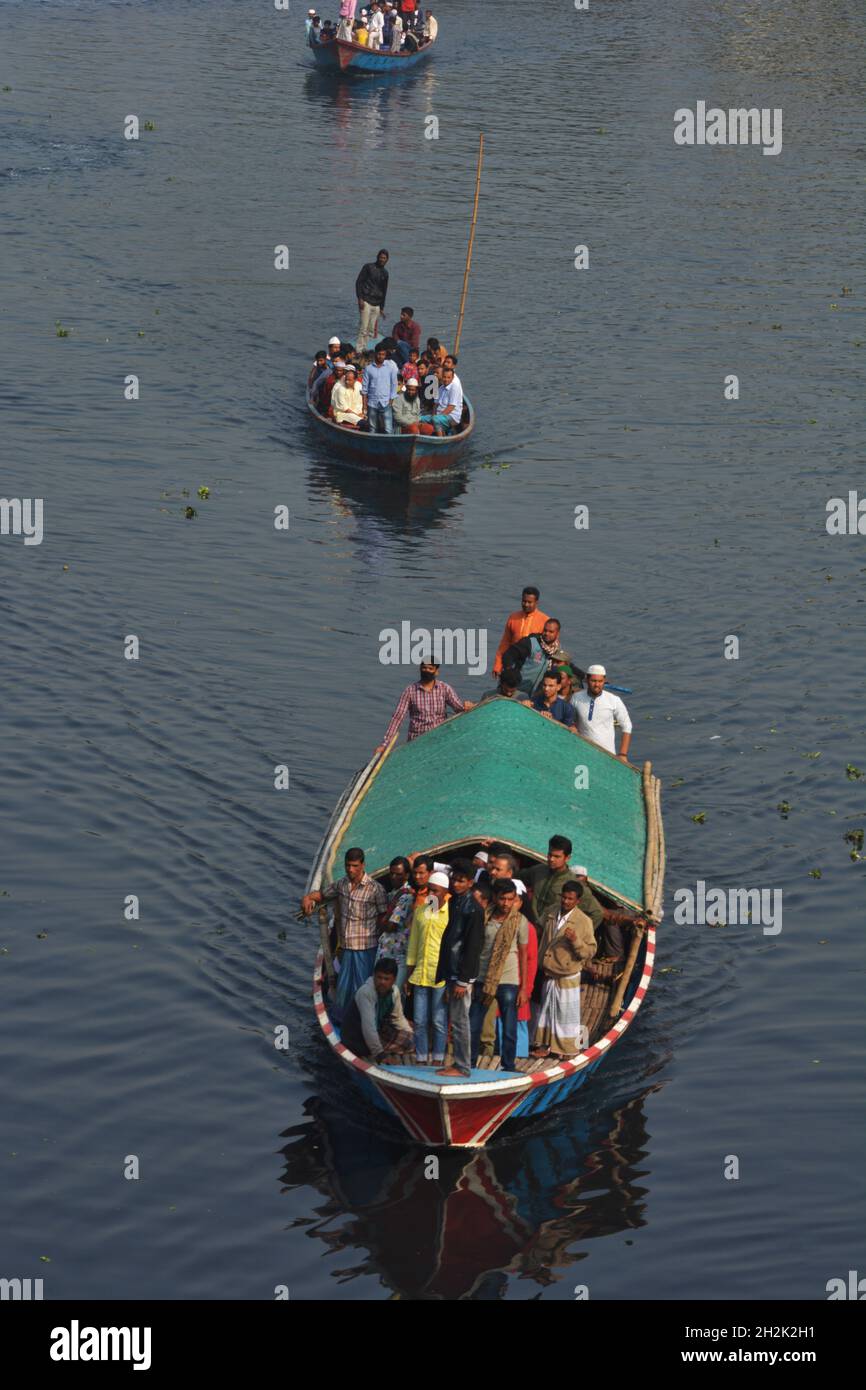 Fluss und Boot aus Bangladesch Stockfoto