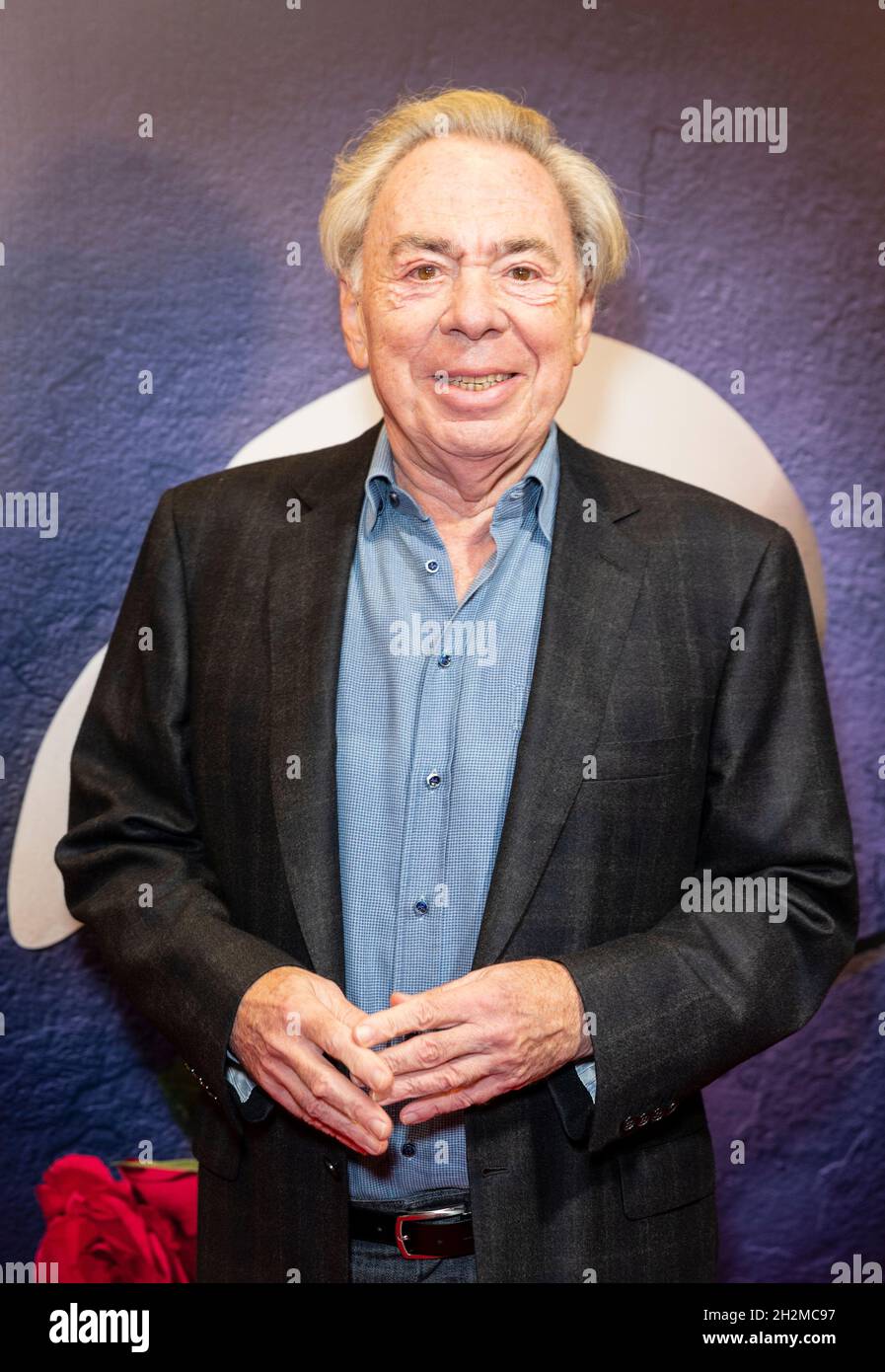 New York, NY - 22. Oktober 2021: Der Komponist Sir Andrew Lloyd Webber besucht die erste Aufführung des Phantoms der Oper nach einer Pandemie im Majestic Theatre Stockfoto