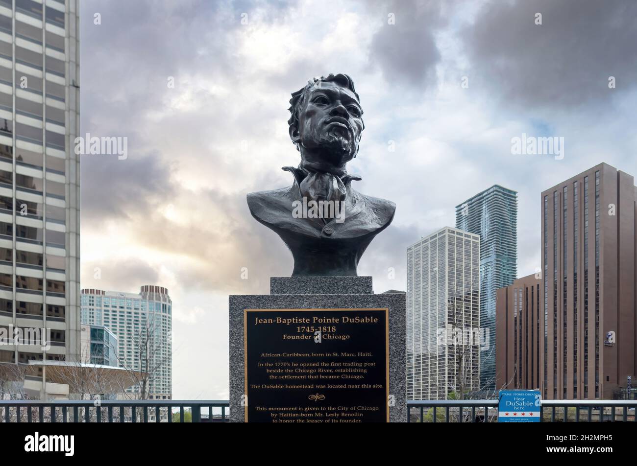 Chicago, Illinois, USA. 9.Mai 2019. Jean Baptiste Pointe Du Sable Büste Statue. Der haitianische Entdecker wurde als erster Bürgergründer Chicagos anerkannt. Stockfoto