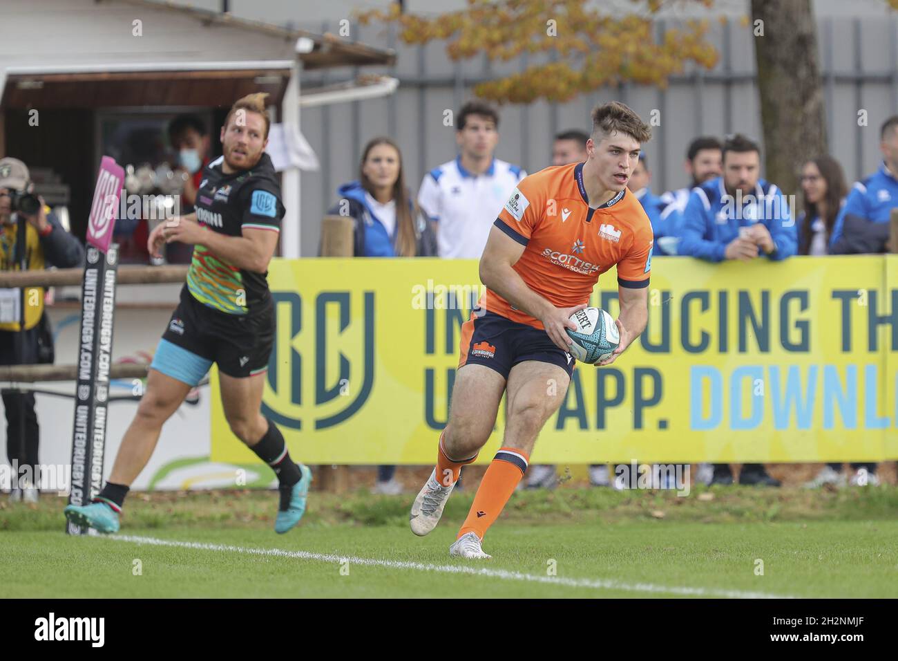 Stadion Sergio Lanfranchi, Parma, Italien, 23. Oktober 2021, Jack Blain (Edinburgh) gibt einen Versuch während des Spiels Zebre Rugby Club vs Edinburgh - United Rugby Championship Stockfoto