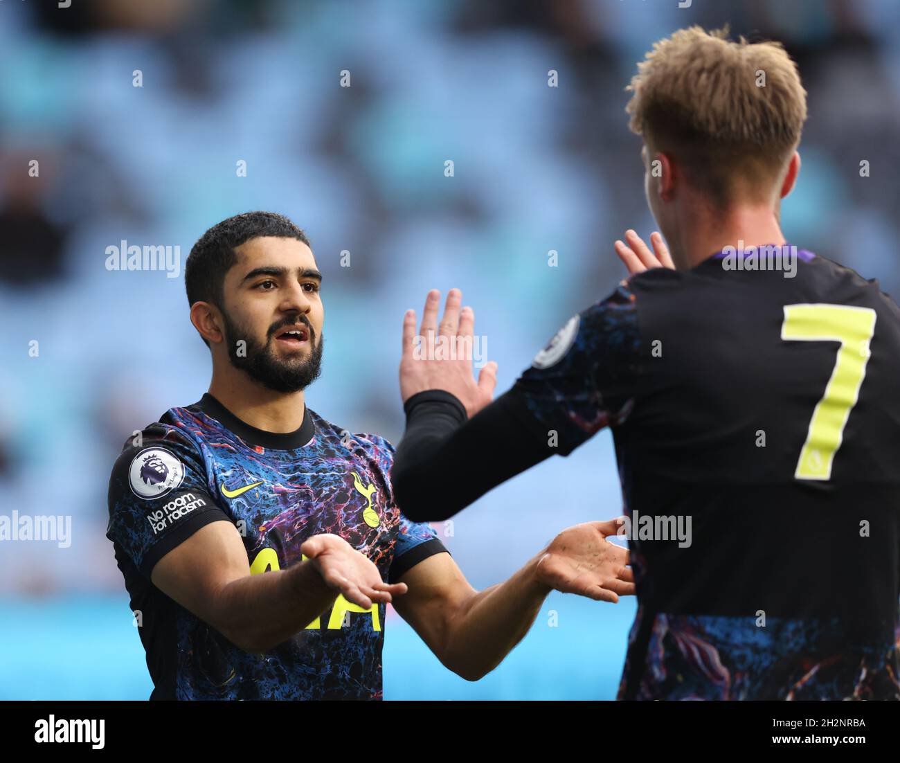 Manchester, Großbritannien. Oktober 2021. Dilan Markanday aus Tottenham feiert das Tor während des Spiels der Professional Development League im Academy Stadium in Manchester. Bildnachweis sollte lauten: Darren Staples / Sportimage Credit: Sportimage/Alamy Live News Stockfoto