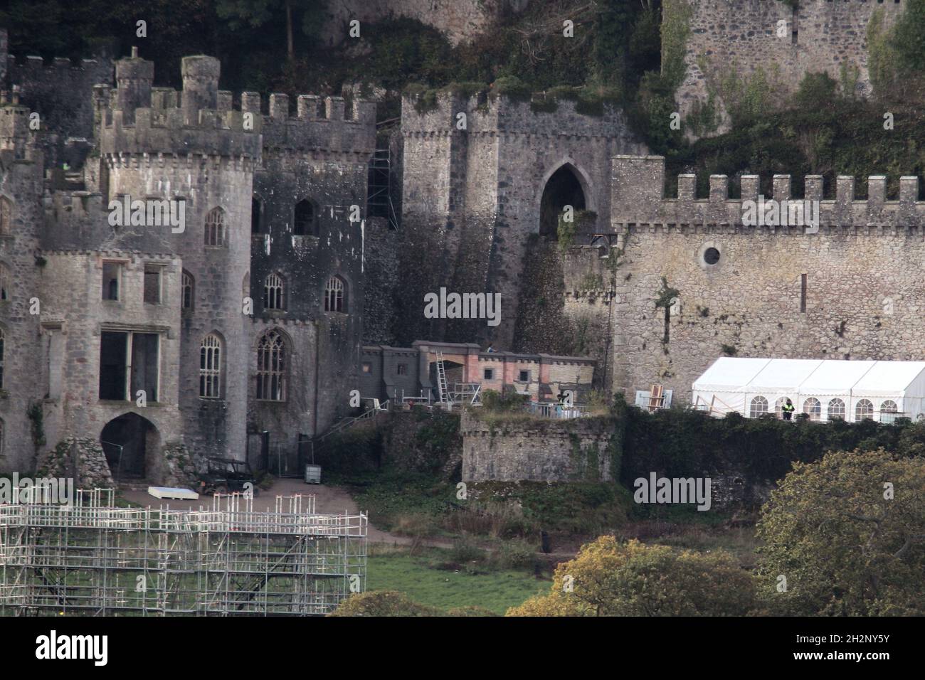Gwrych Castle Abergele North Wales. Neue Fotos zeigen die Vorbereitungen auf der Burg für die kommende Serie von I'm a Celebrity 2021 Stockfoto