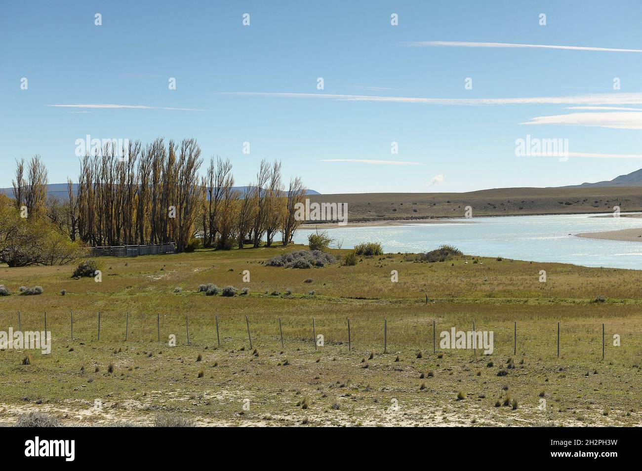 Fluss Santa Cruz, durch Patagonien. Stockfoto