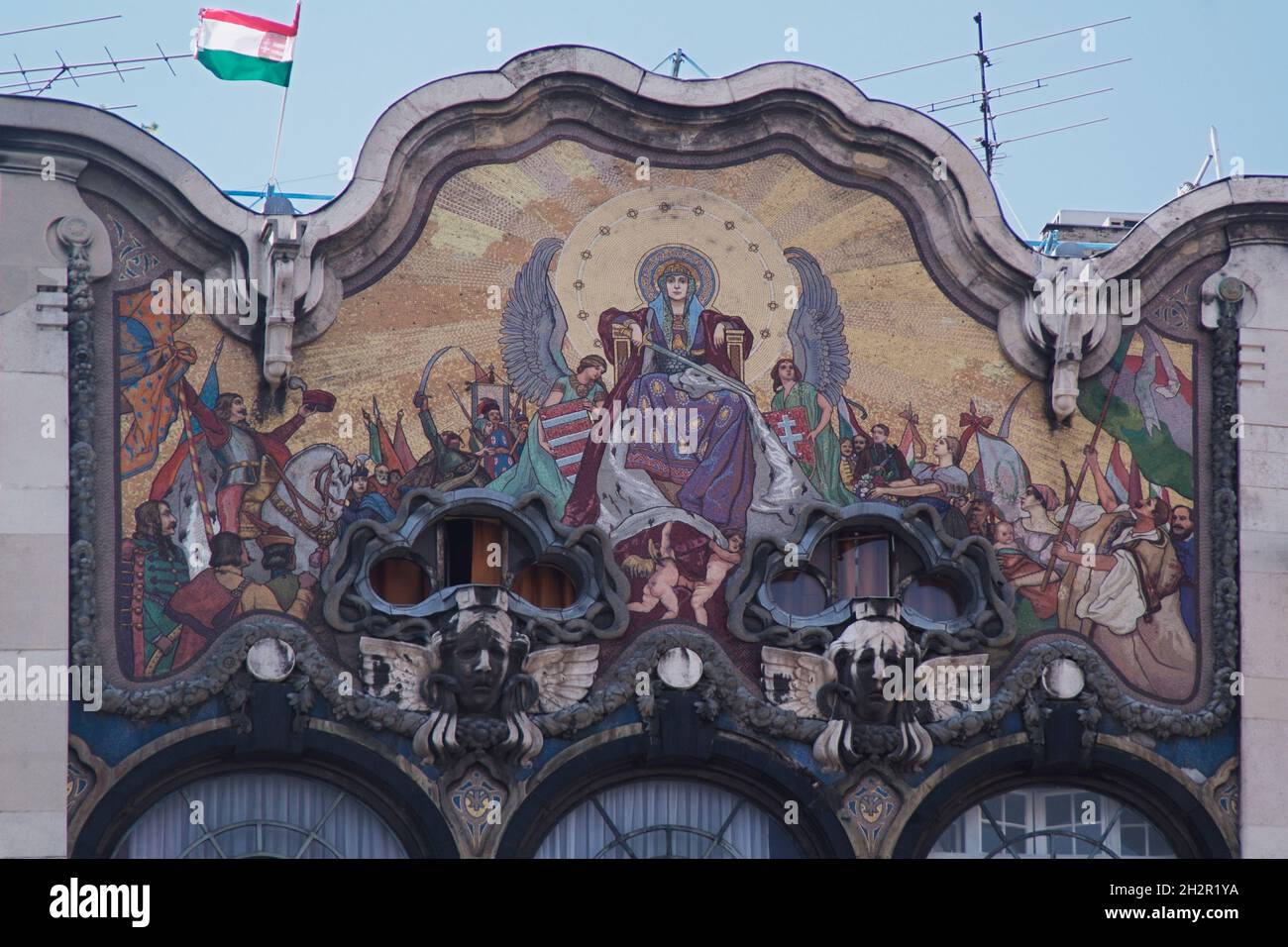 Ungarn, Budapest, Jugendstilgebäude am Szervita tér, Platz, das frühe Török-Bankhaus, gebaut 1906 nach Plänen von Henrik Böhm und Ármin Hegedüs, Bil Stockfoto