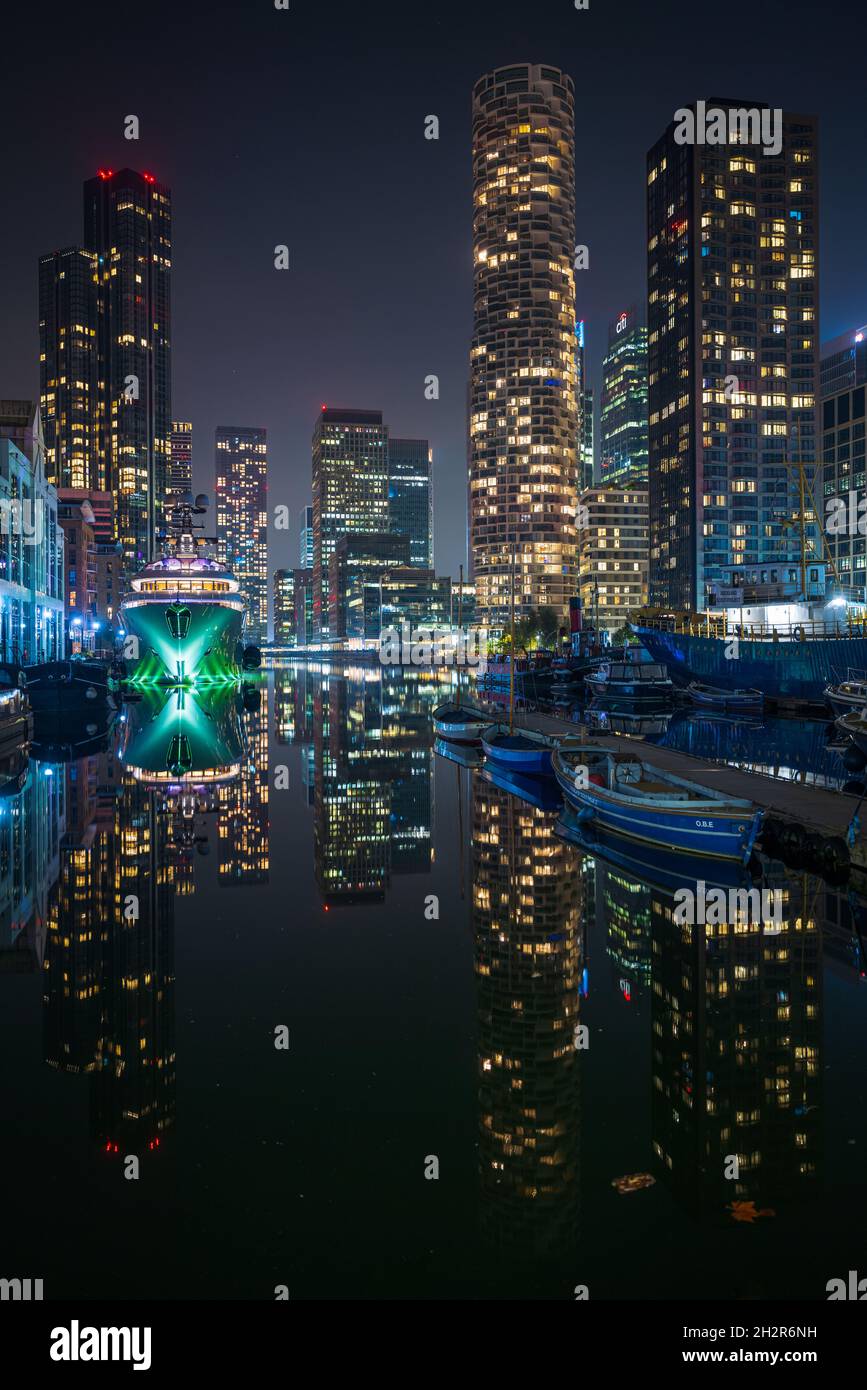 Superyacht Kismet besucht South Dock, Canary Wharf, London, England, Vereinigtes Königreich, VEREINIGTES KÖNIGREICH Stockfoto