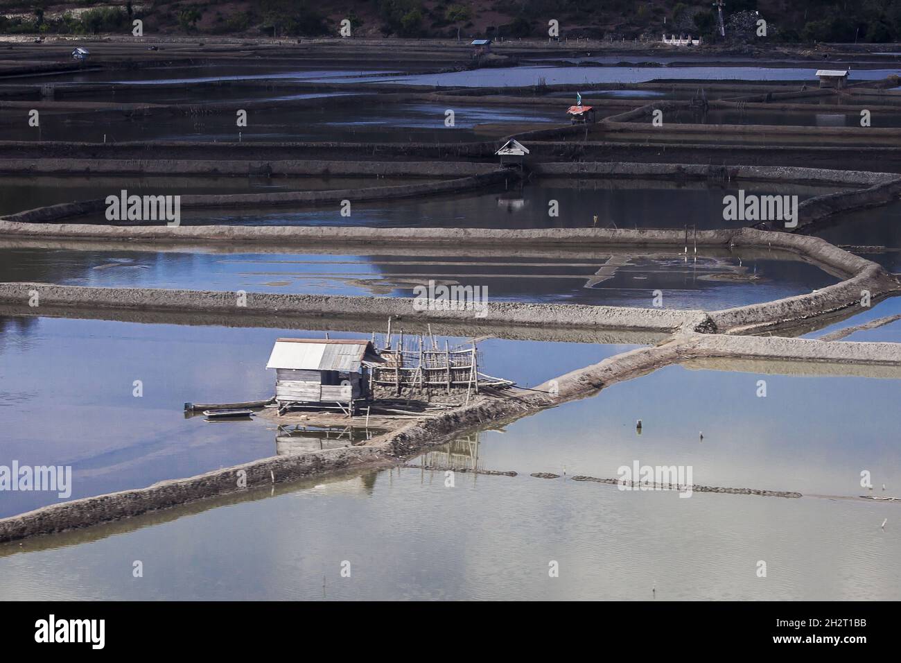 INDONESIEN, SUMBAWA IST EINE INDONESISCHE INSEL, IN DER MITTE DER KLEINEREN SUNDAINSELKETTE