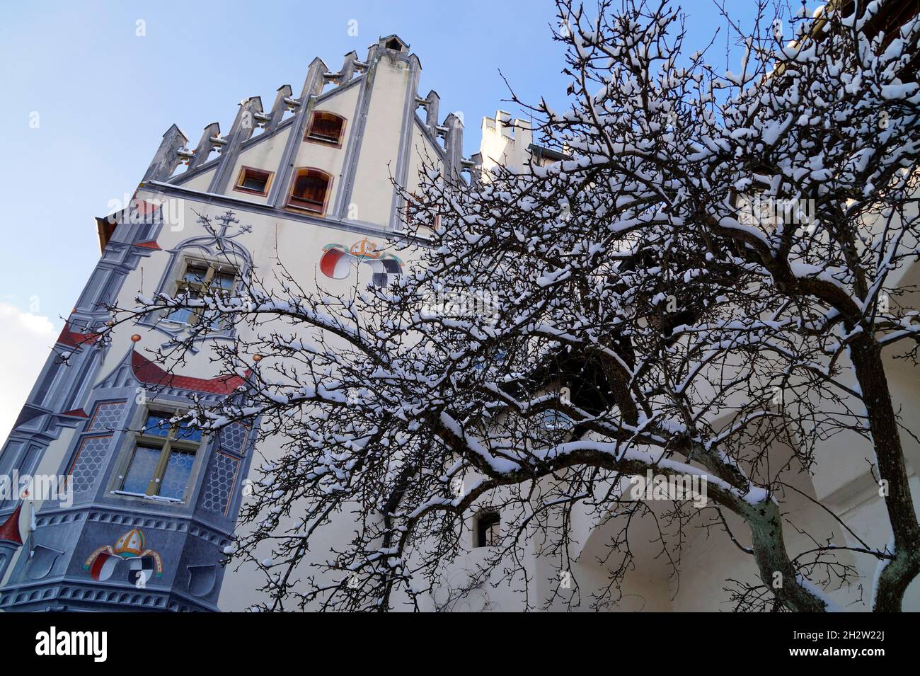 Das schöne winterliche Hochschloss in Füssen in Bayern, Deutschland Stockfoto