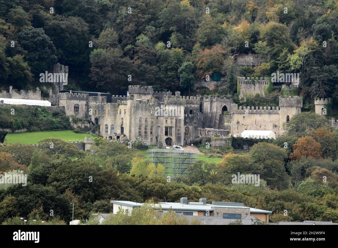 Gwrych Castle Abergele North Wales. Neue Fotos zeigen die Vorbereitungen auf der Burg für die kommende Serie von I'm a Celebrity 2021 Stockfoto