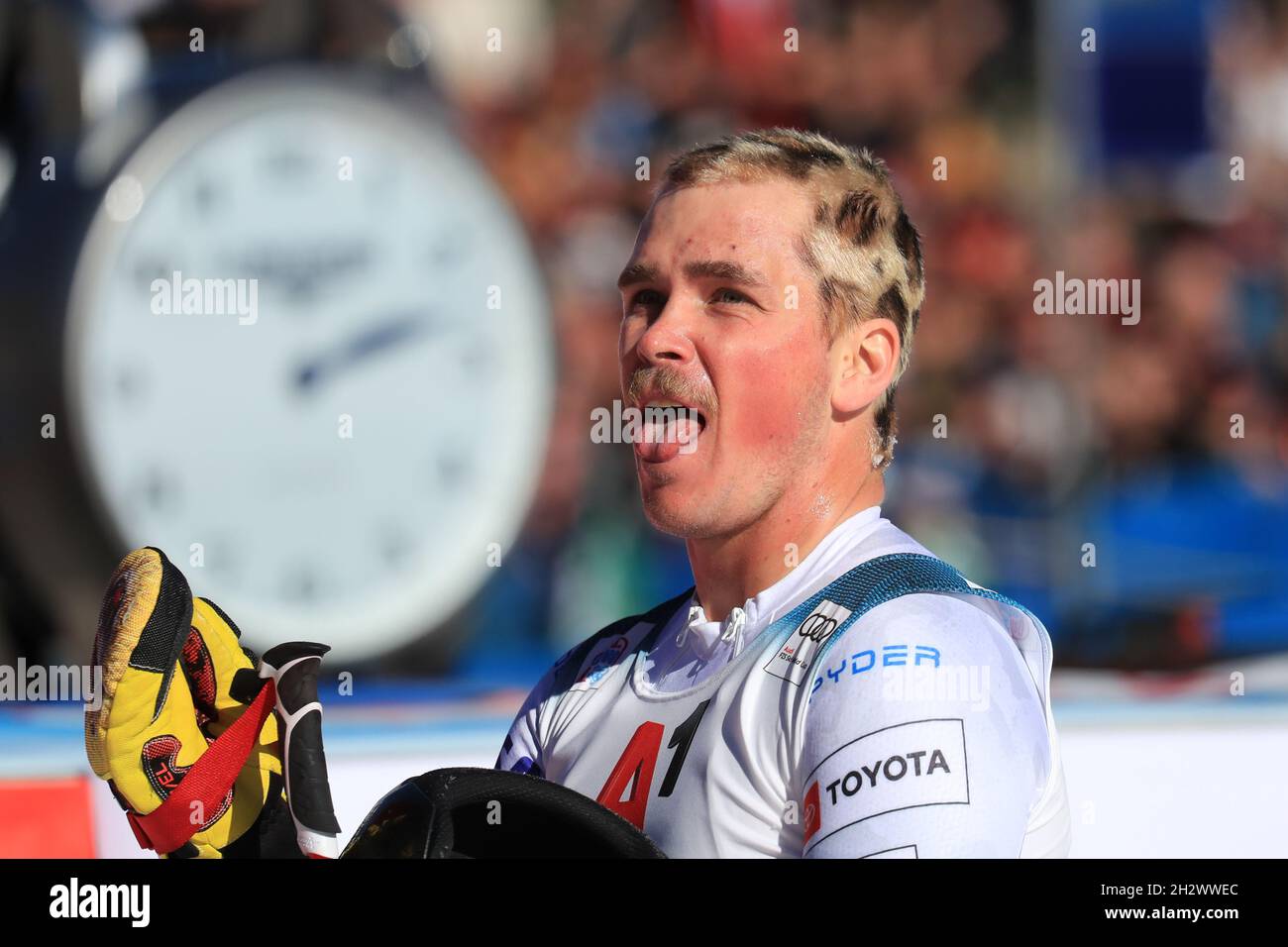 Solden, Österreich. Okt. 2021. Alpine Ski World Cup 2021-2022: 1. Herren-Riesenslalom, Eröffnungsrennen im Rahmen des Alpine Ski World Cup in Solden am 24. Oktober 2021; River Radamus (USA) (Foto von Pierre Teyssot/ESPA-Images) Kredit: Europäische Sport Fotoagentur/Alamy Live News Stockfoto