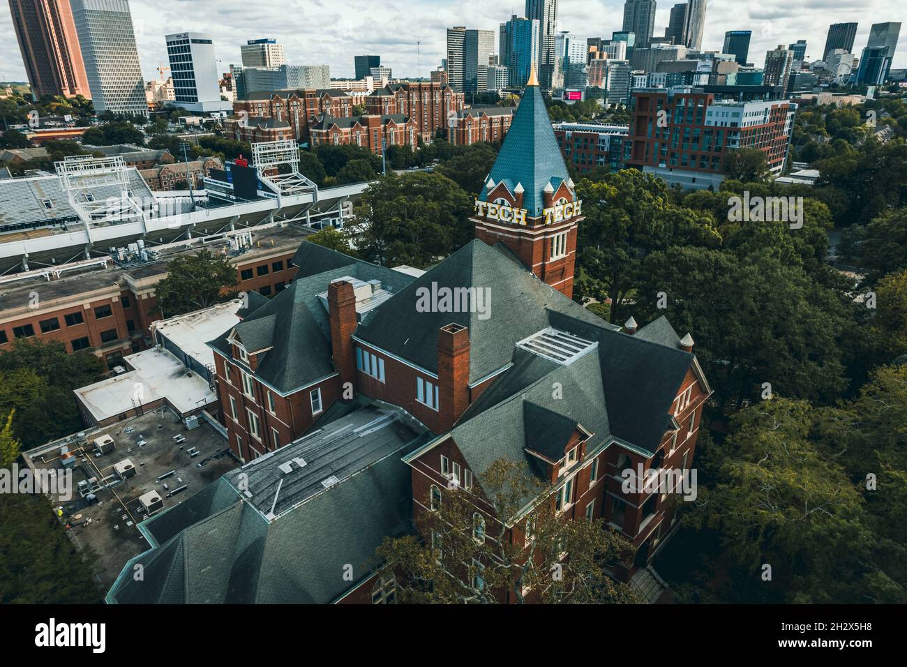 Eine Luftaufnahme des berühmten Tech Tower in Georgia, USA Stockfoto